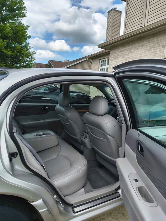 2002 Lincoln Continental 9th Gen - Image 6 of 7