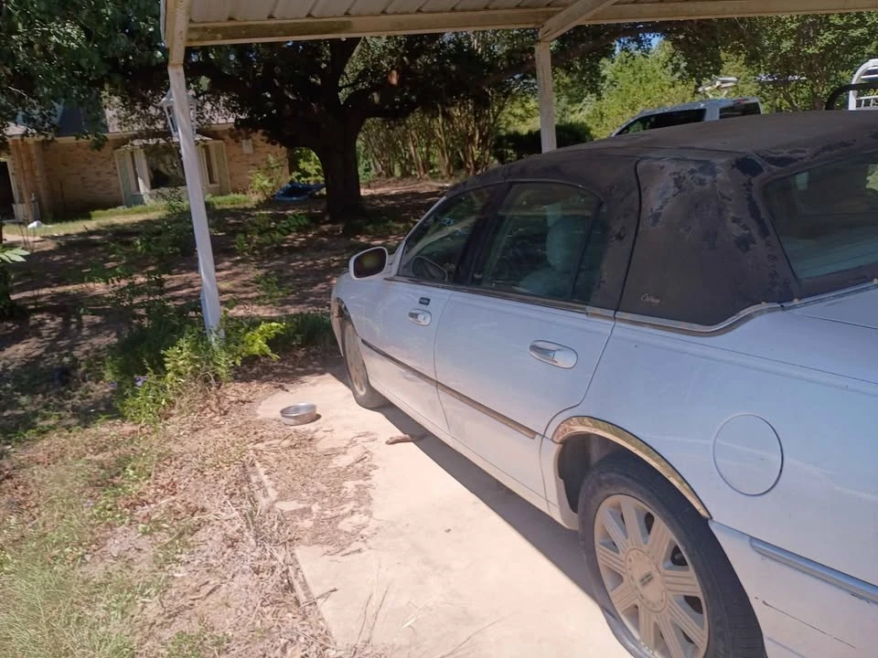 2002 Lincoln Continental 9th Gen - Image 4 of 11