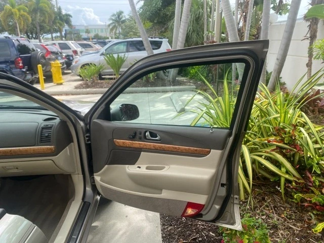 2002 Lincoln Continental 9th Gen - Image 12 of 21