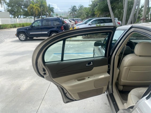 2002 Lincoln Continental 9th Gen - Image 14 of 21