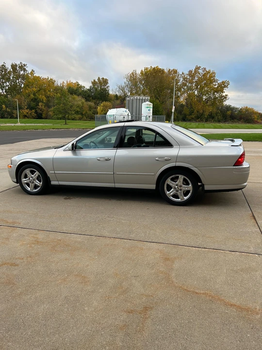 2002 Lincoln LS - Image 11 of 31