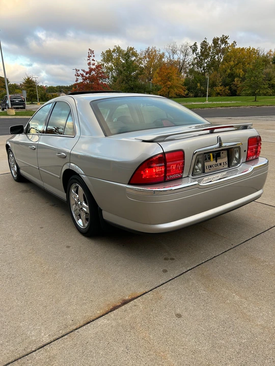 2002 Lincoln LS - Image 13 of 31