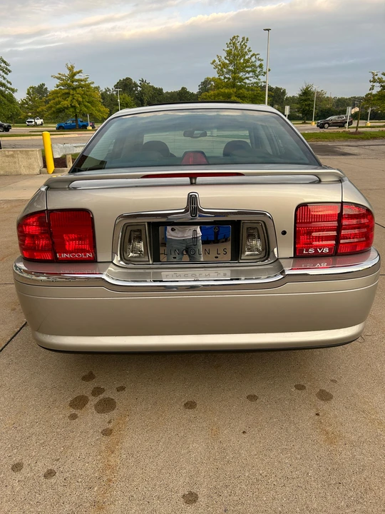 2002 Lincoln LS - Image 16 of 31