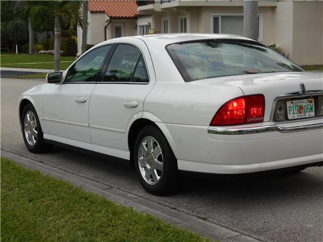 2002 Lincoln LS - Image 9 of 12