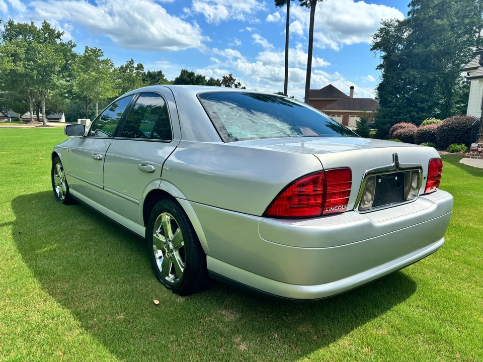 2002 Lincoln LS - Image 9 of 31