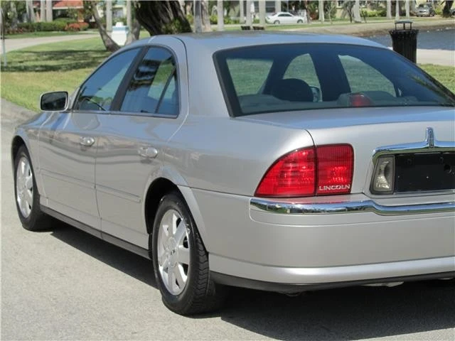2002 Lincoln LS - Image 3 of 12