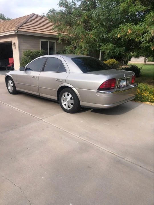 2002 Lincoln LS - Image 2 of 6