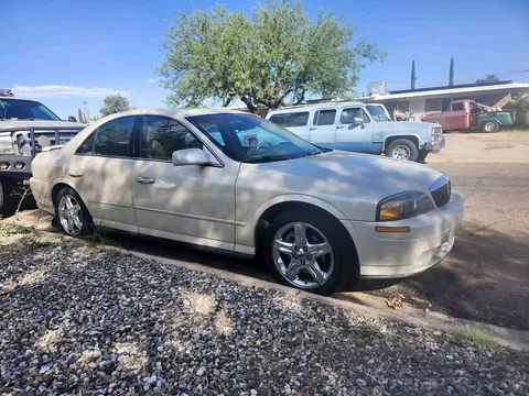 2002 Lincoln LS LS 400 Sedan 4D
