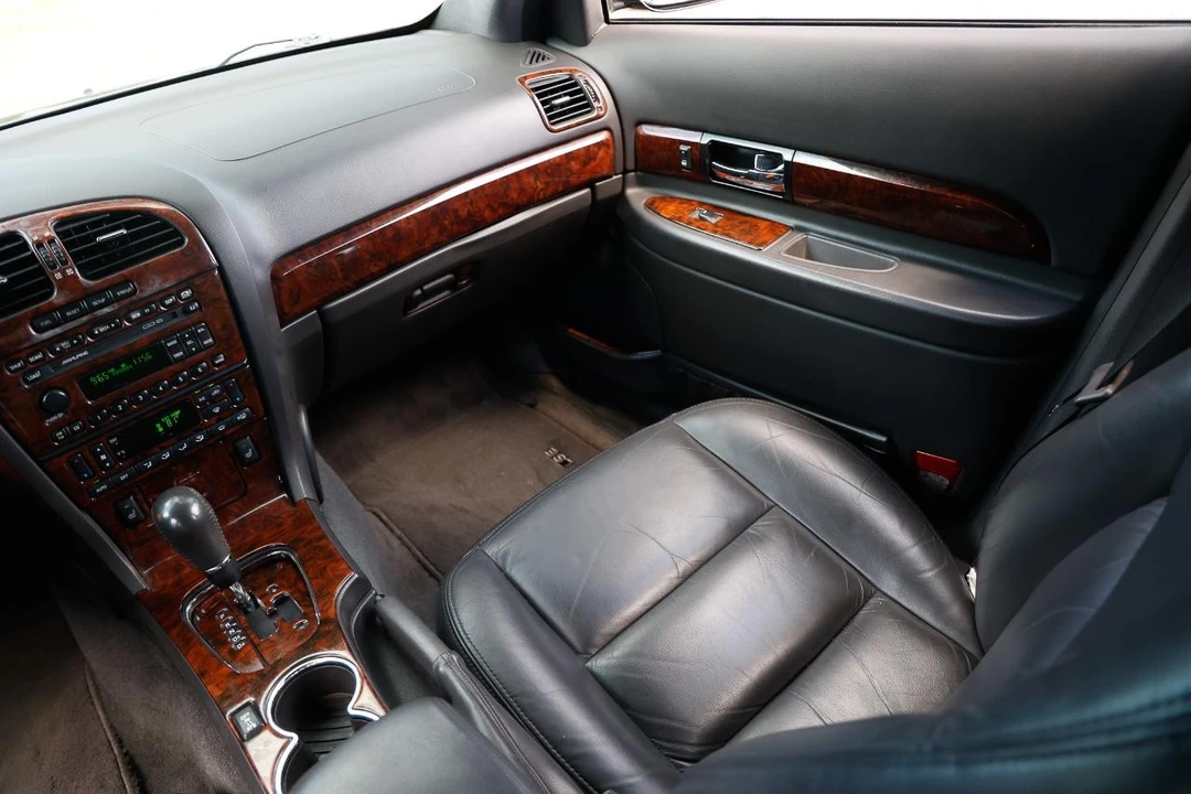 2002 Lincoln LS - Image 21 of 31