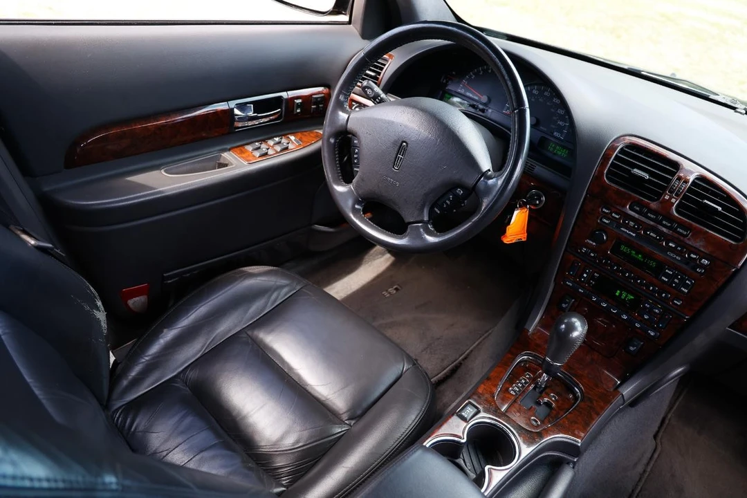 2002 Lincoln LS - Image 20 of 31