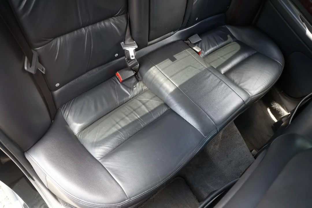 2002 Lincoln LS - Image 12 of 31