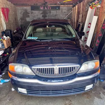 2002 Lincoln LS V8 Sedan 4D
