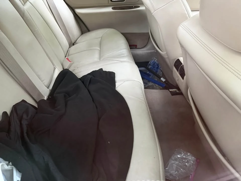 2002 Lincoln Town Car - Image 5 of 5