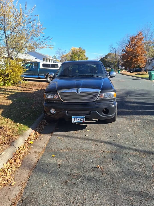 2002 Lincoln Blackwood - Image 2 of 6