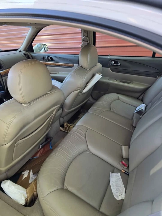 2002 Lincoln Continental 9th Gen - Image 9 of 16