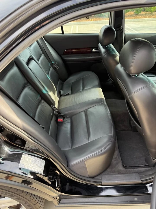 2002 Lincoln LS - Image 10 of 14