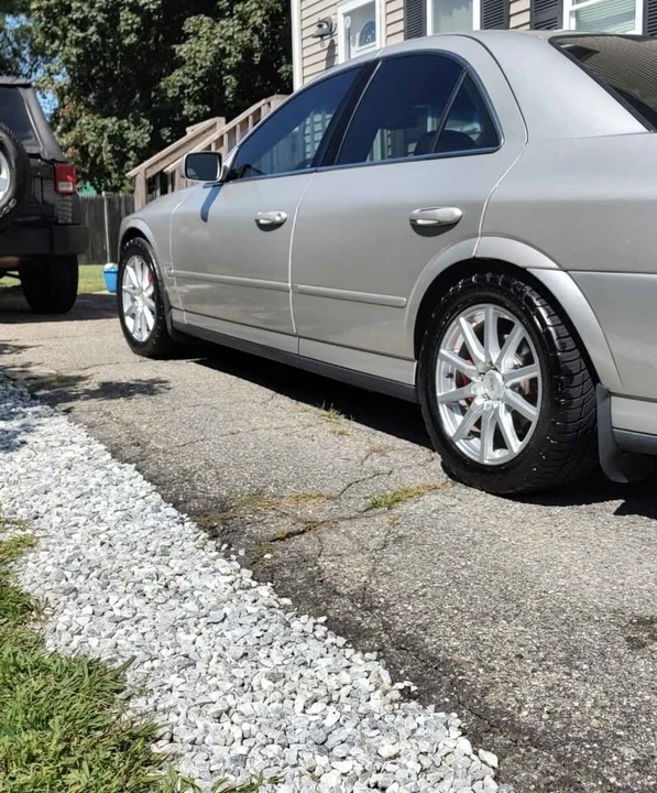 2002 Lincoln LS - Image 3 of 8