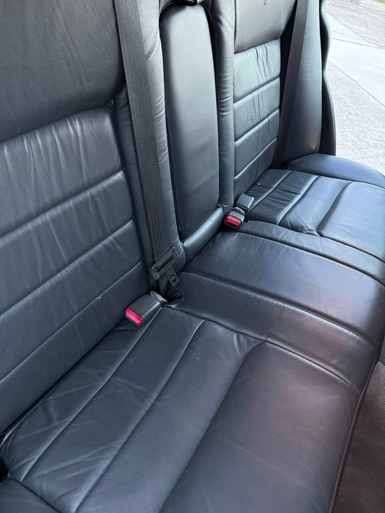 2002 Lincoln Town Car - Image 17 of 20