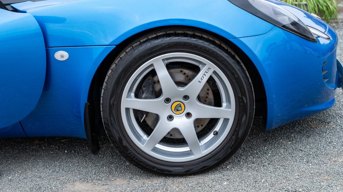 2002 Lotus Elise Series 2 - Image 18 of 30