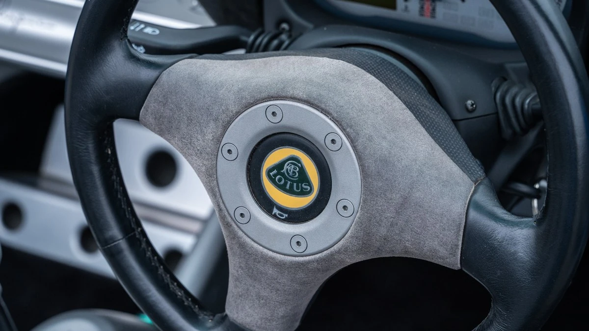 2002 Lotus Elise Series 2 - Image 28 of 30