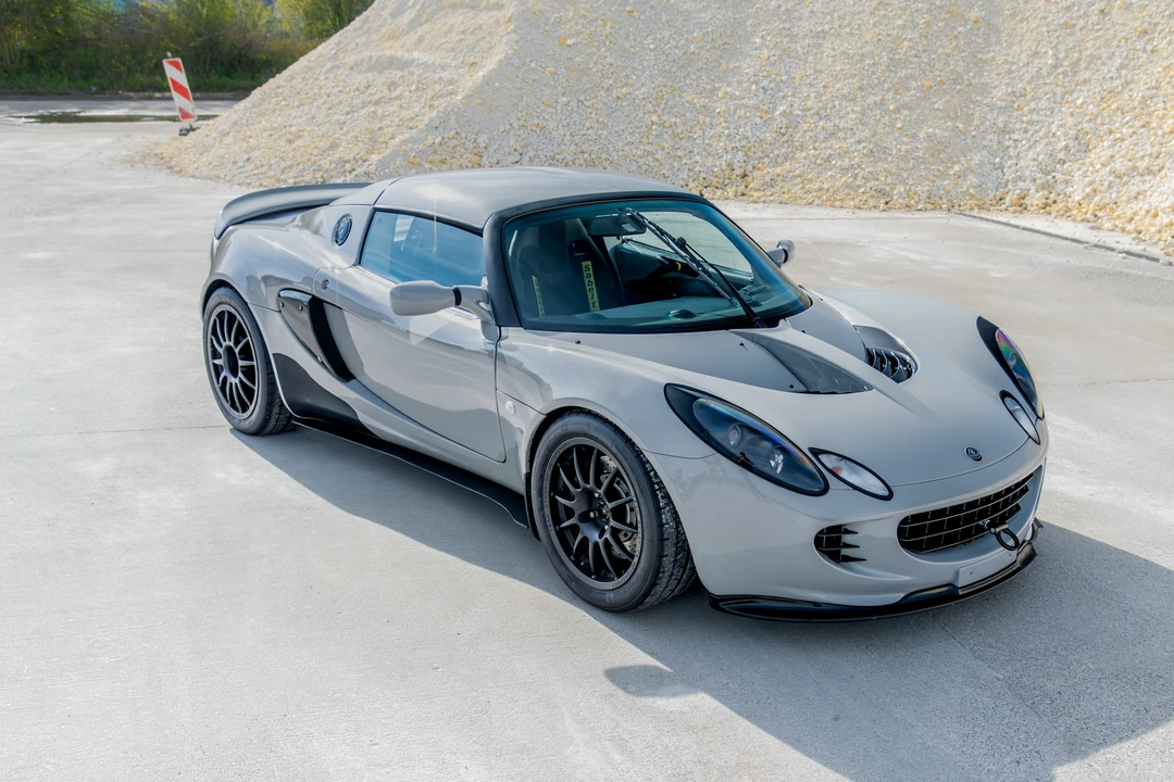2002 Lotus Elise Series 2 - Image 9 of 31
