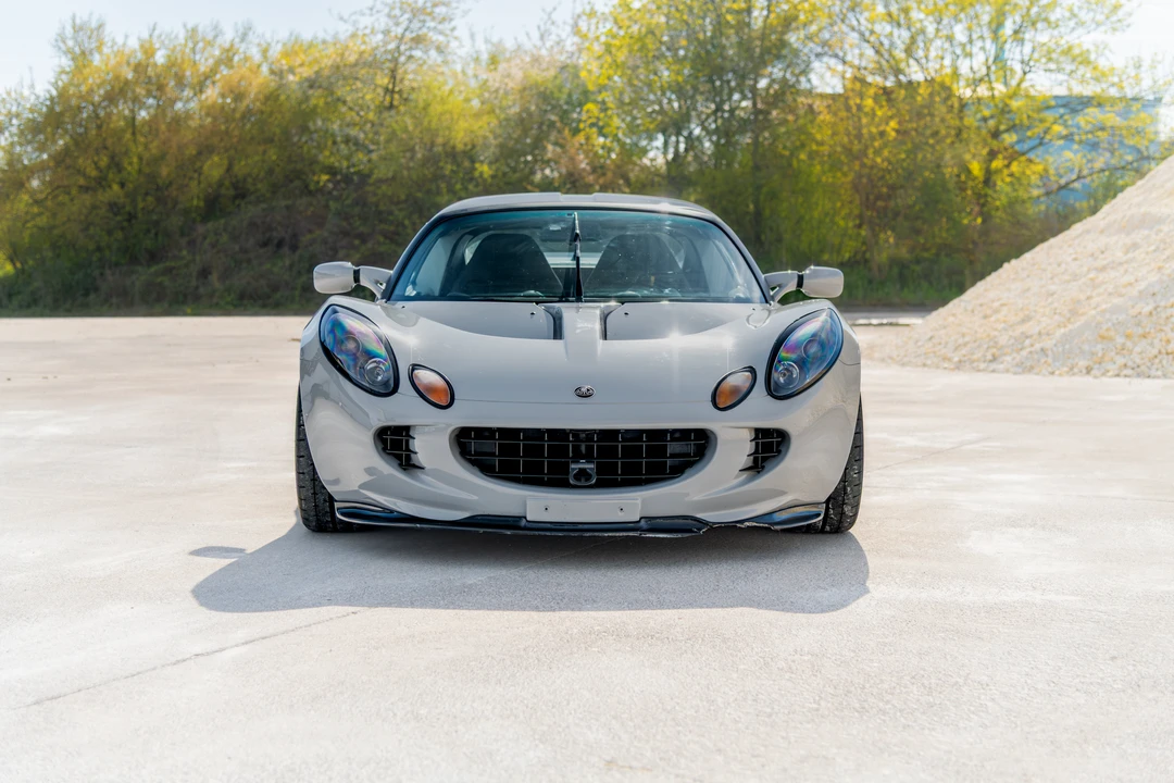 2002 Lotus Elise Series 2 - Image 2 of 31