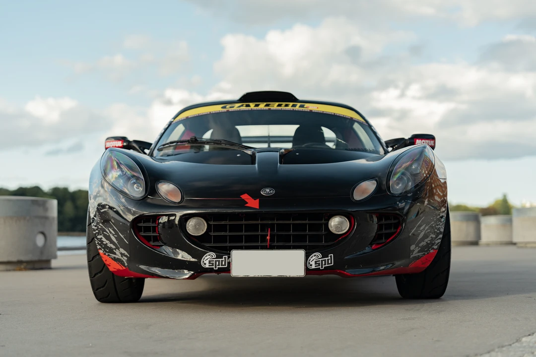 2002 Lotus Elise Series 2 - Image 2 of 31