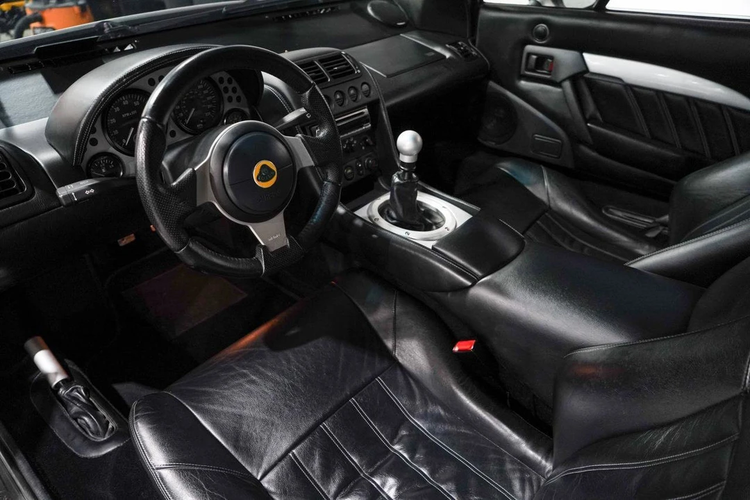 2002 Lotus Esprit V8 - Image 2 of 31