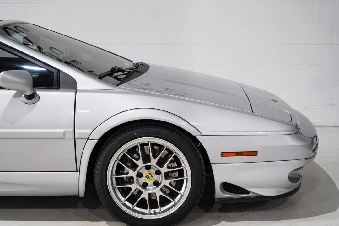 2002 Lotus Esprit Series 4 - Image 29 of 31