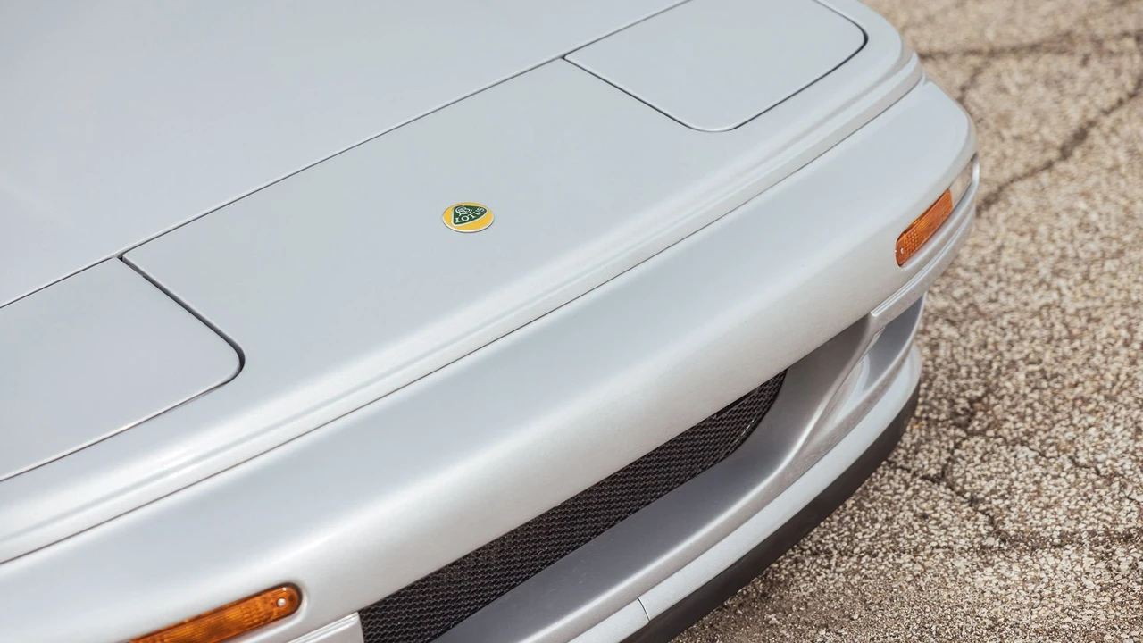 2002 Lotus Esprit V8 - Image 30 of 31