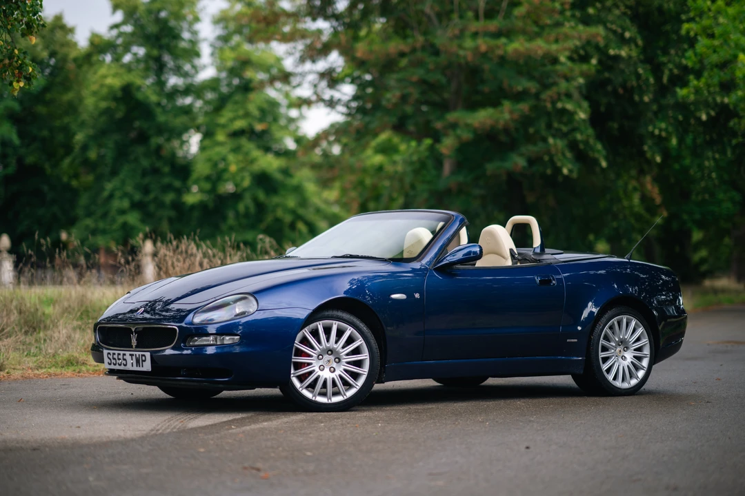 2002 Maserati Spyder - Image 11 of 31