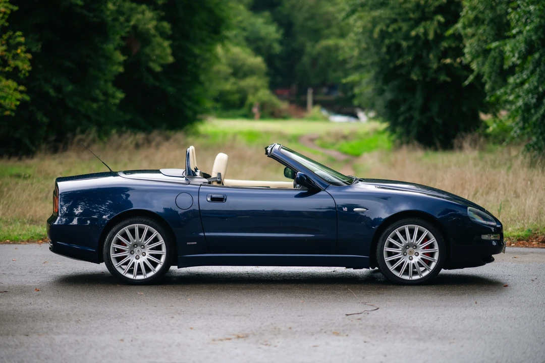 2002 Maserati Spyder - Image 9 of 31