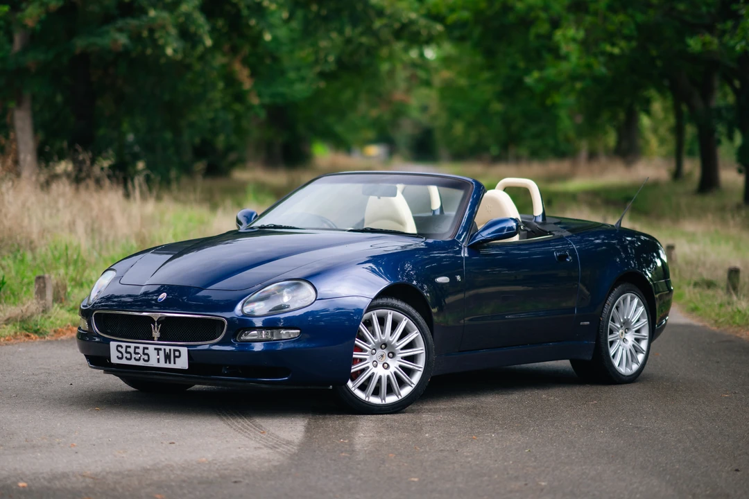 2002 Maserati Spyder - Image 2 of 31