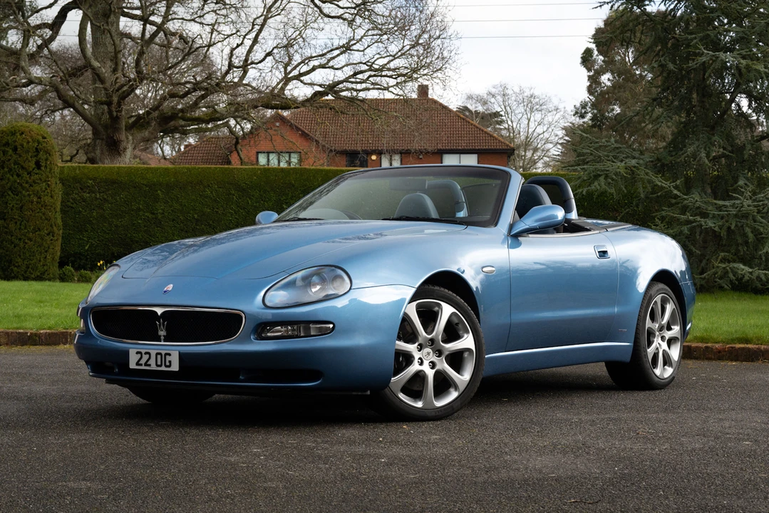 2002 Maserati Spyder - Image 2 of 31