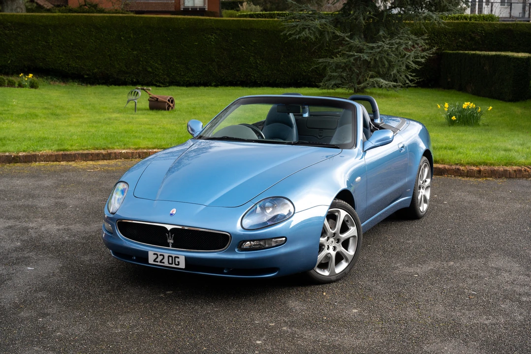 2002 Maserati Spyder - Image 12 of 31