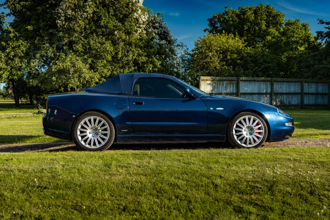 2002 Maserati Spyder - Image 9 of 31