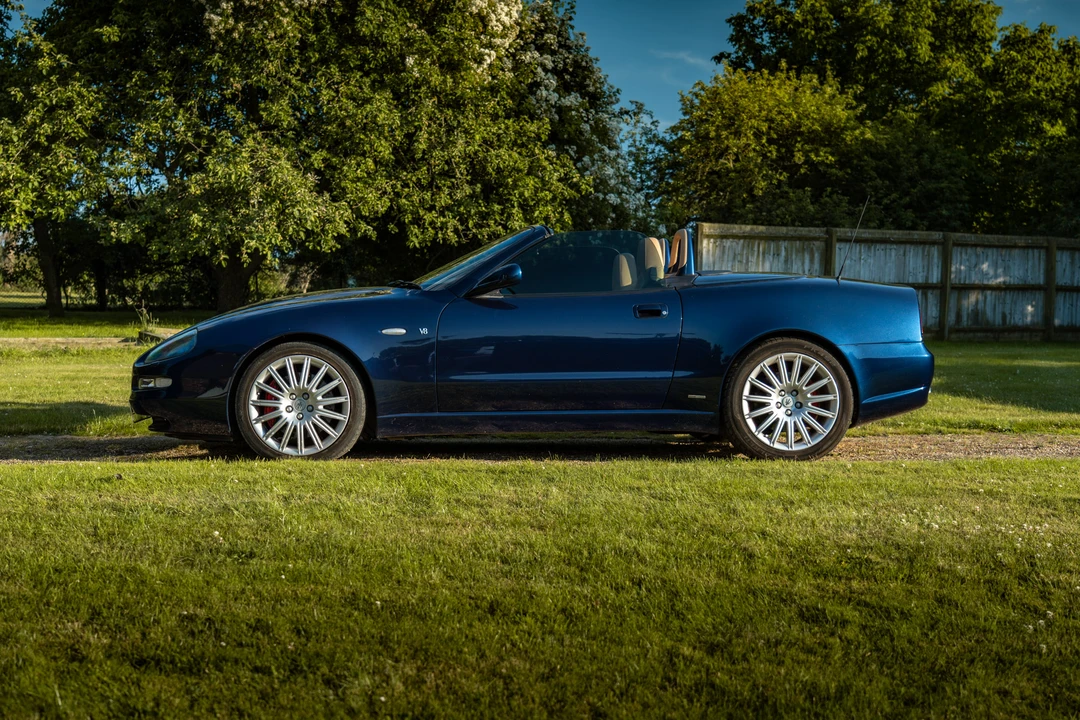 2002 Maserati Spyder - Image 5 of 31