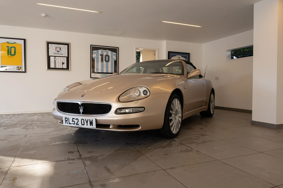 2002 Maserati Spyder - Image 12 of 31