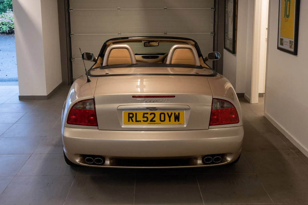2002 Maserati Spyder - Image 21 of 31