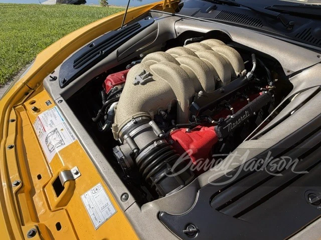 2002 Maserati Spyder - Image 11 of 15