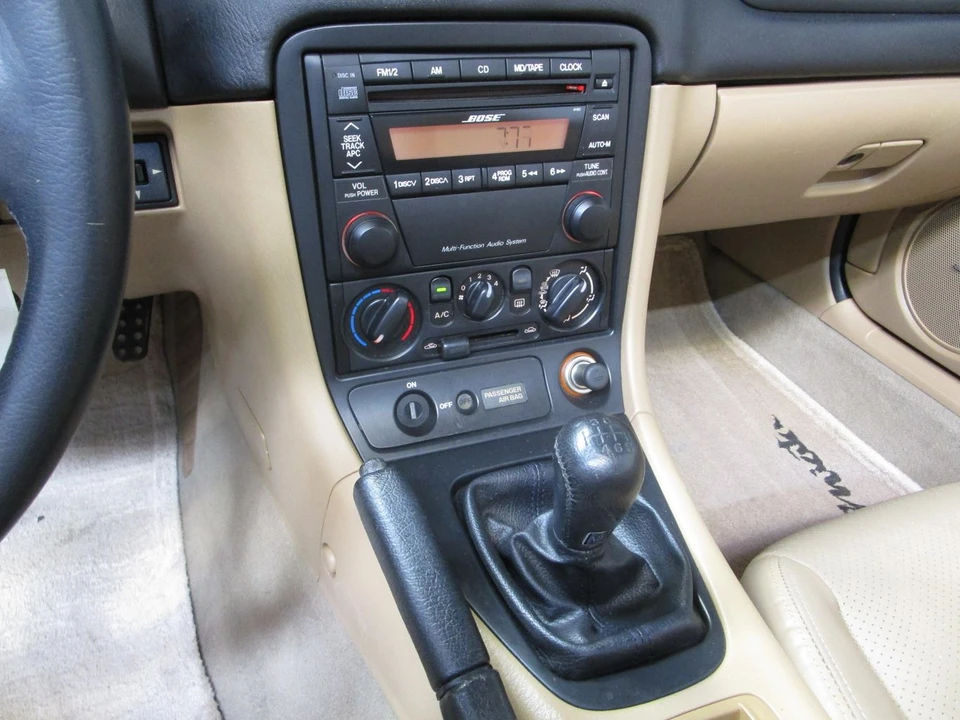 2002 Mazda NB MX-5 Miata - Image 15 of 31