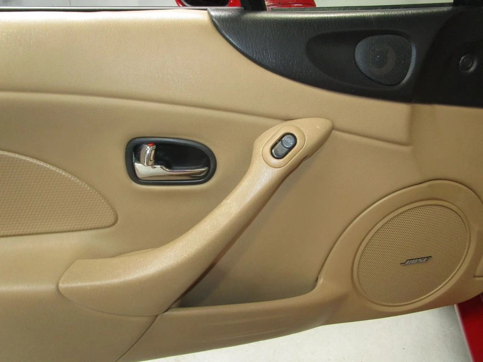 2002 Mazda NB MX-5 Miata - Image 20 of 31