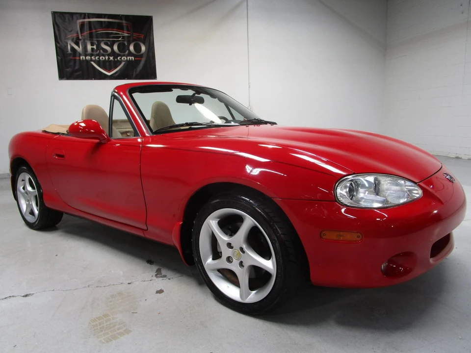 2002 Mazda NB MX-5 Miata - Image 9 of 31
