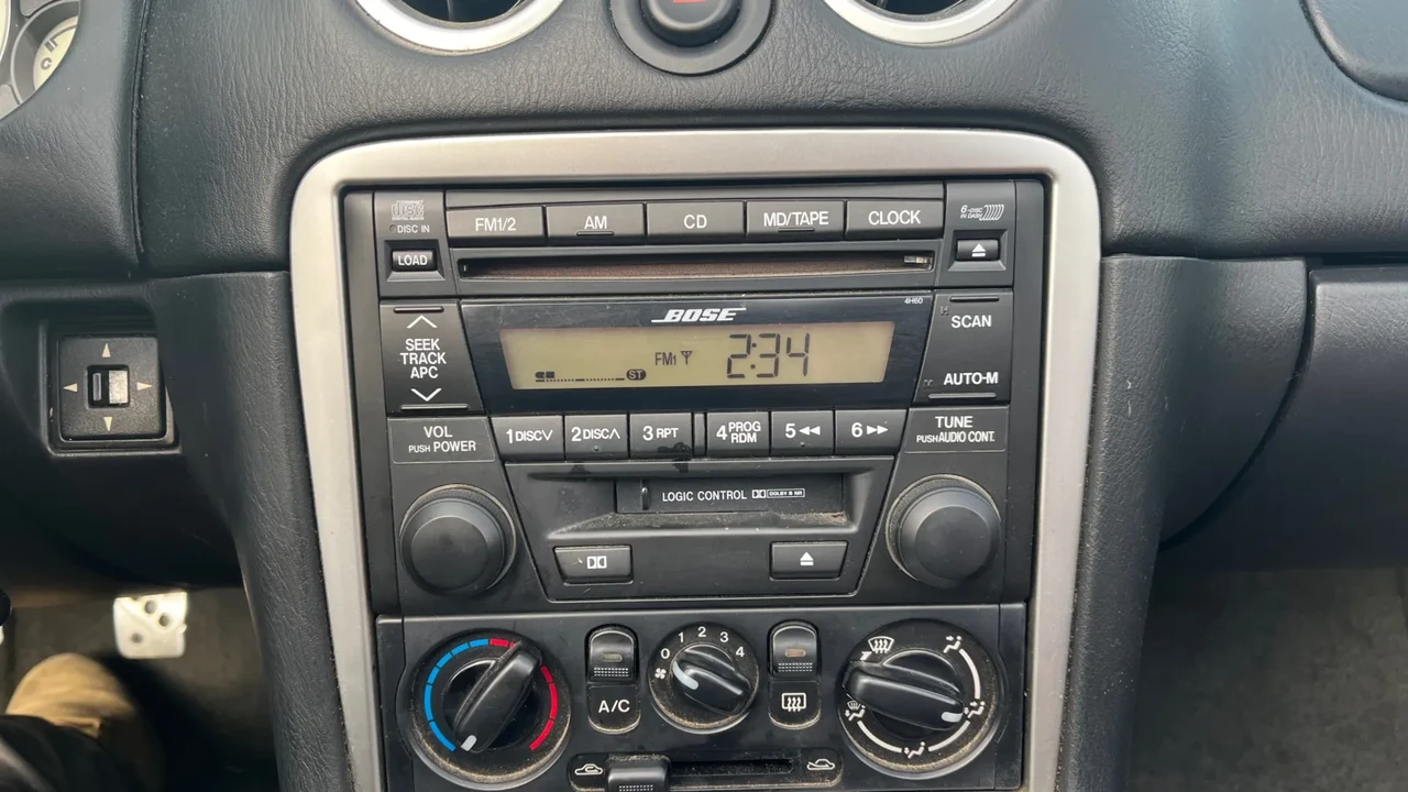 2002 Mazda NB MX-5 Miata - Image 17 of 26