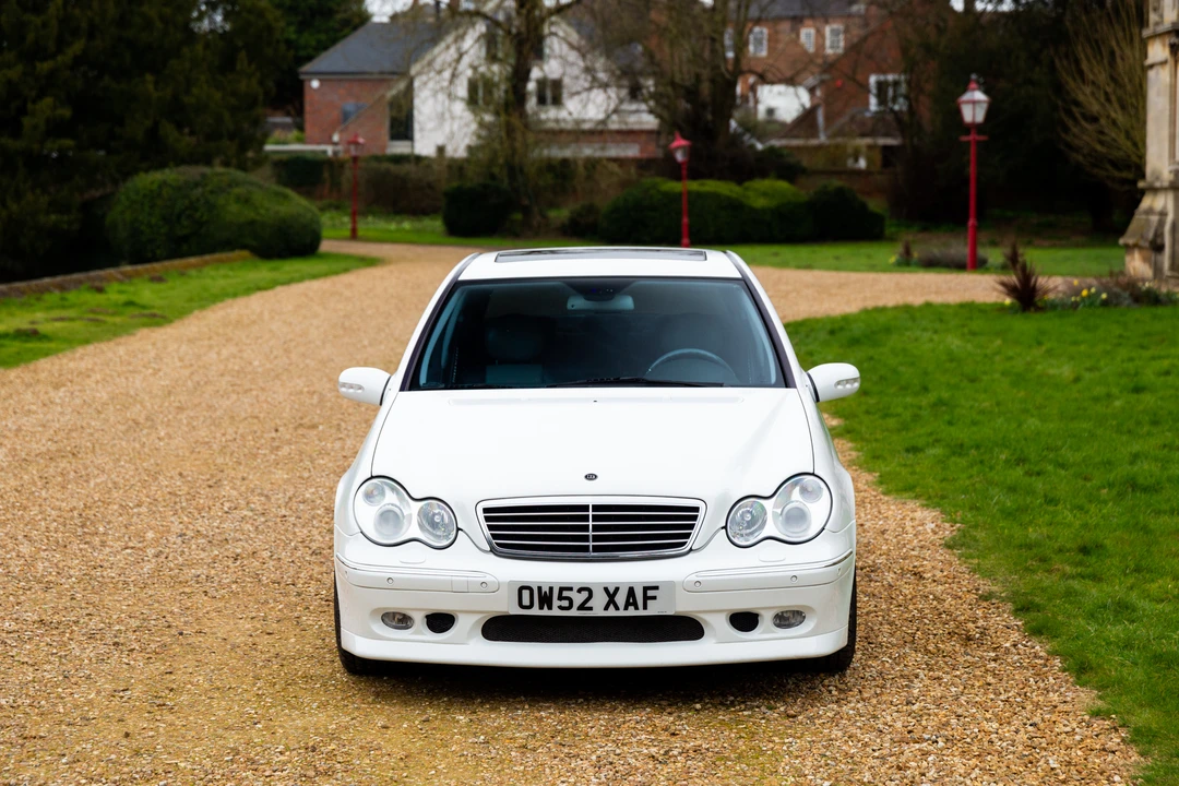 2002 Mercedes-Benz W203 C-Class - Image 3 of 31