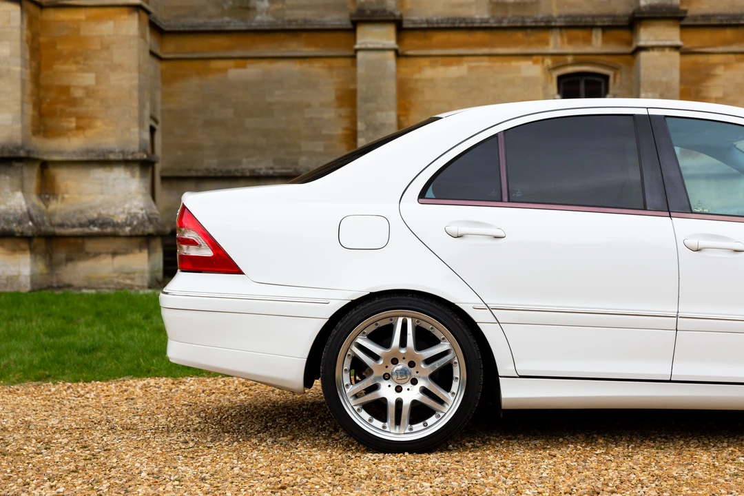 2002 Mercedes-Benz W203 C-Class - Image 29 of 31
