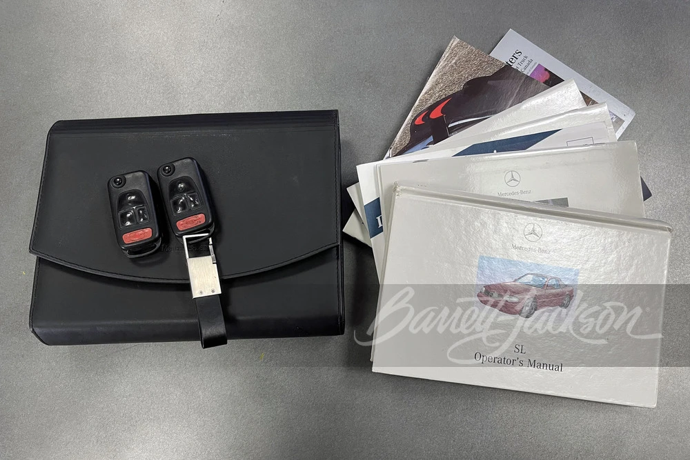 2002 Mercedes-Benz R230 SL-Class - Image 19 of 31