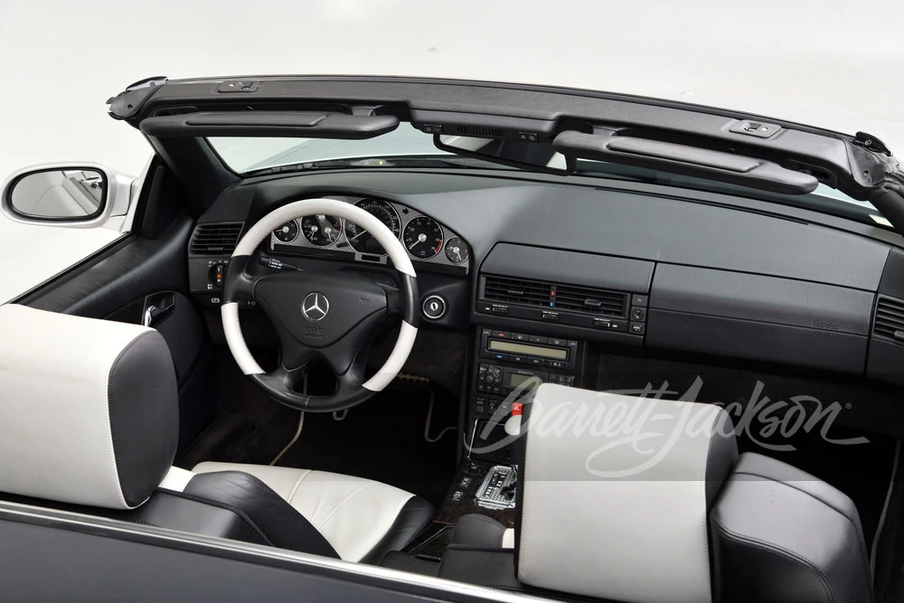 2002 Mercedes-Benz R230 SL-Class - Image 16 of 31