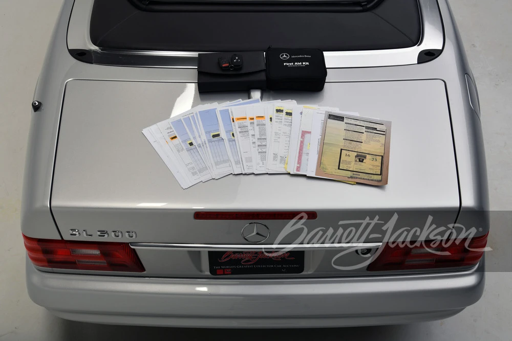2002 Mercedes-Benz R230 SL-Class - Image 18 of 31