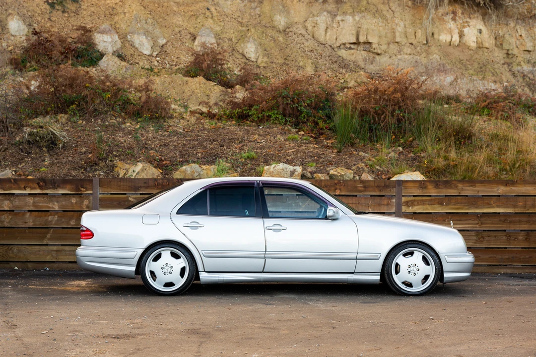 2002 Mercedes-Benz W210 E 36 & E 50 & E 55 & E 60 AMG - Image 5 of 31